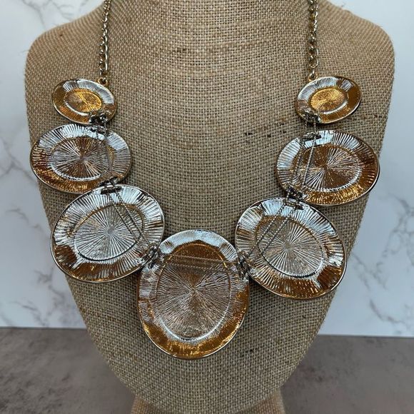 Bold Statement Necklace Shades of Blue Cabochons - Picture 4 of 4